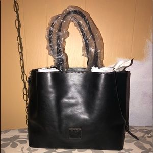 ***NWT*** Dooney & Bourke Large Zip Barlow